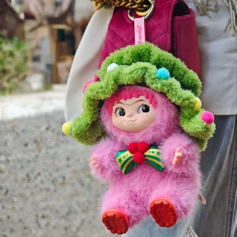 

New Wakuku Christmas Powder Mengmeng Elevator Creative Doll Keychain Decorated With Lovely Desk Decor Statue Xmas Gifts