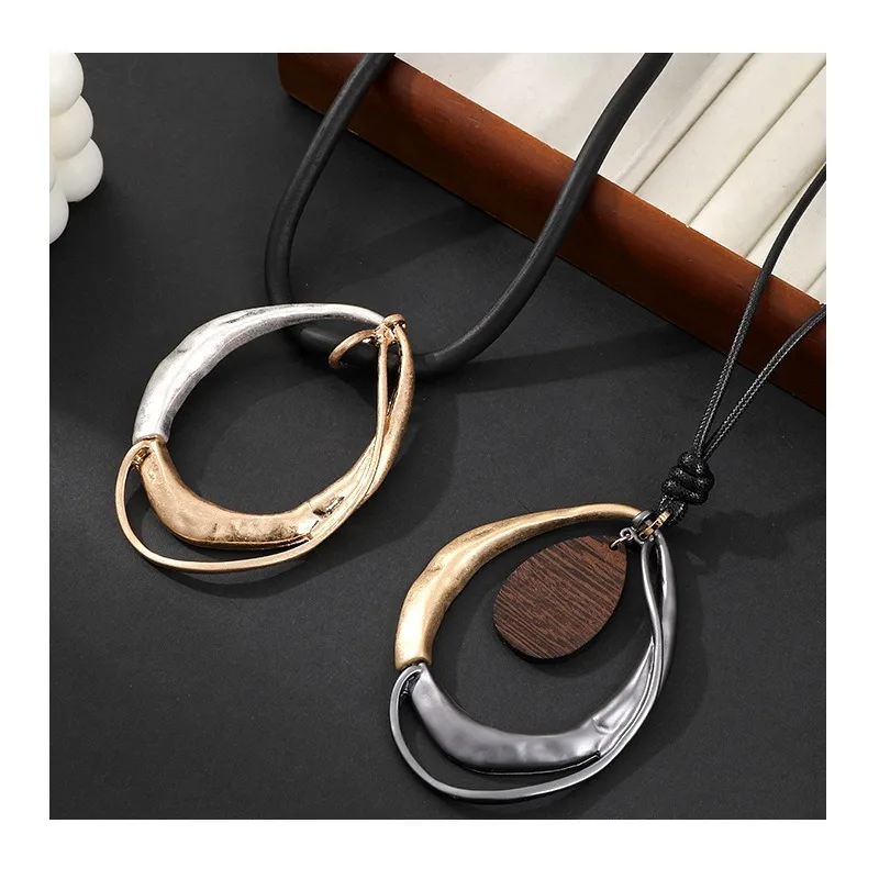 

Metal Versatile Water Drop Geometric Long Necklace Women's Jewelry Fashion Sweater Chain