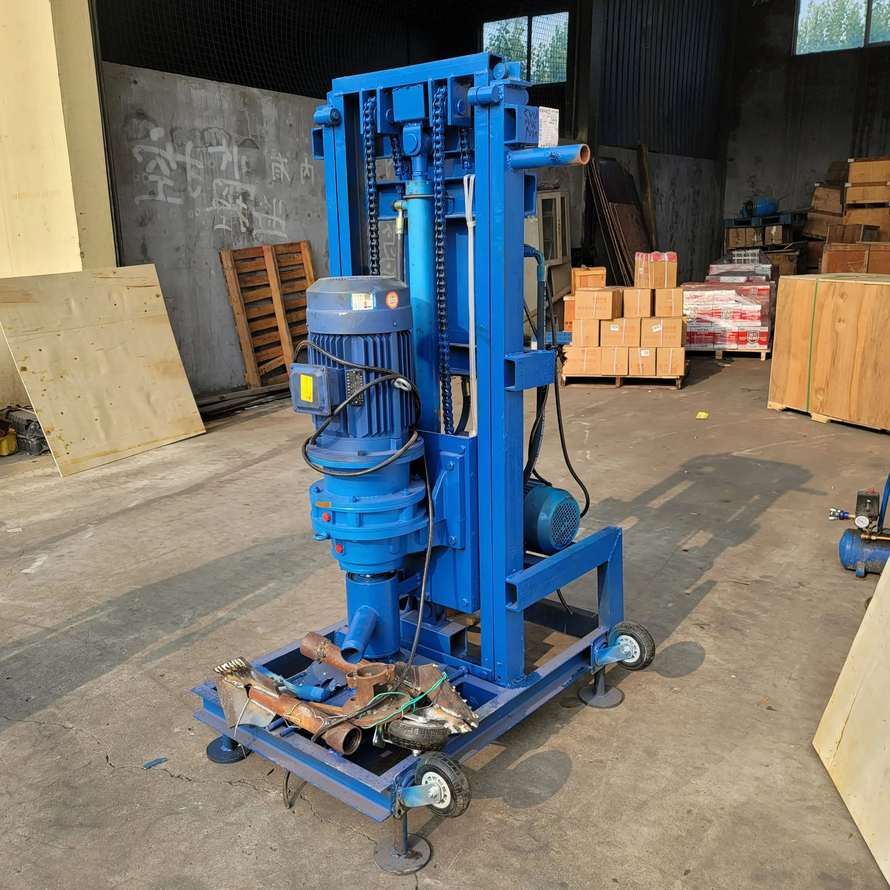 

Индивидуальная портативная электрическая буровая установка для скважин на воду, легкая, гидравлическая, ручная, для бурения до 100 м, для домашнего использования