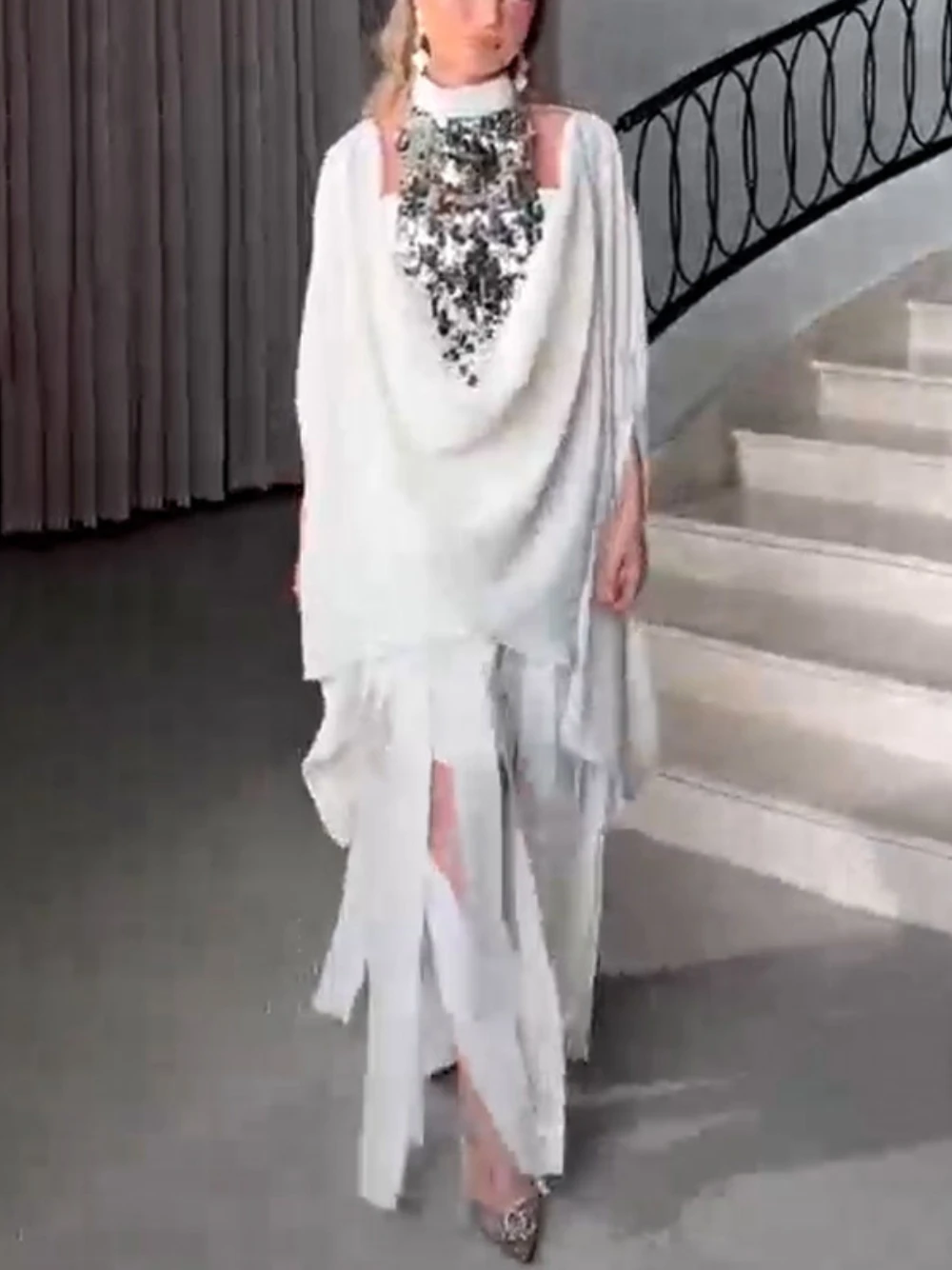 White Color Plus Size Dubai Evening Dress, Chic Mirrors Cap Sleeves Prom Gown, Elegant Tassel Kaftan Party Women Wear, هدية