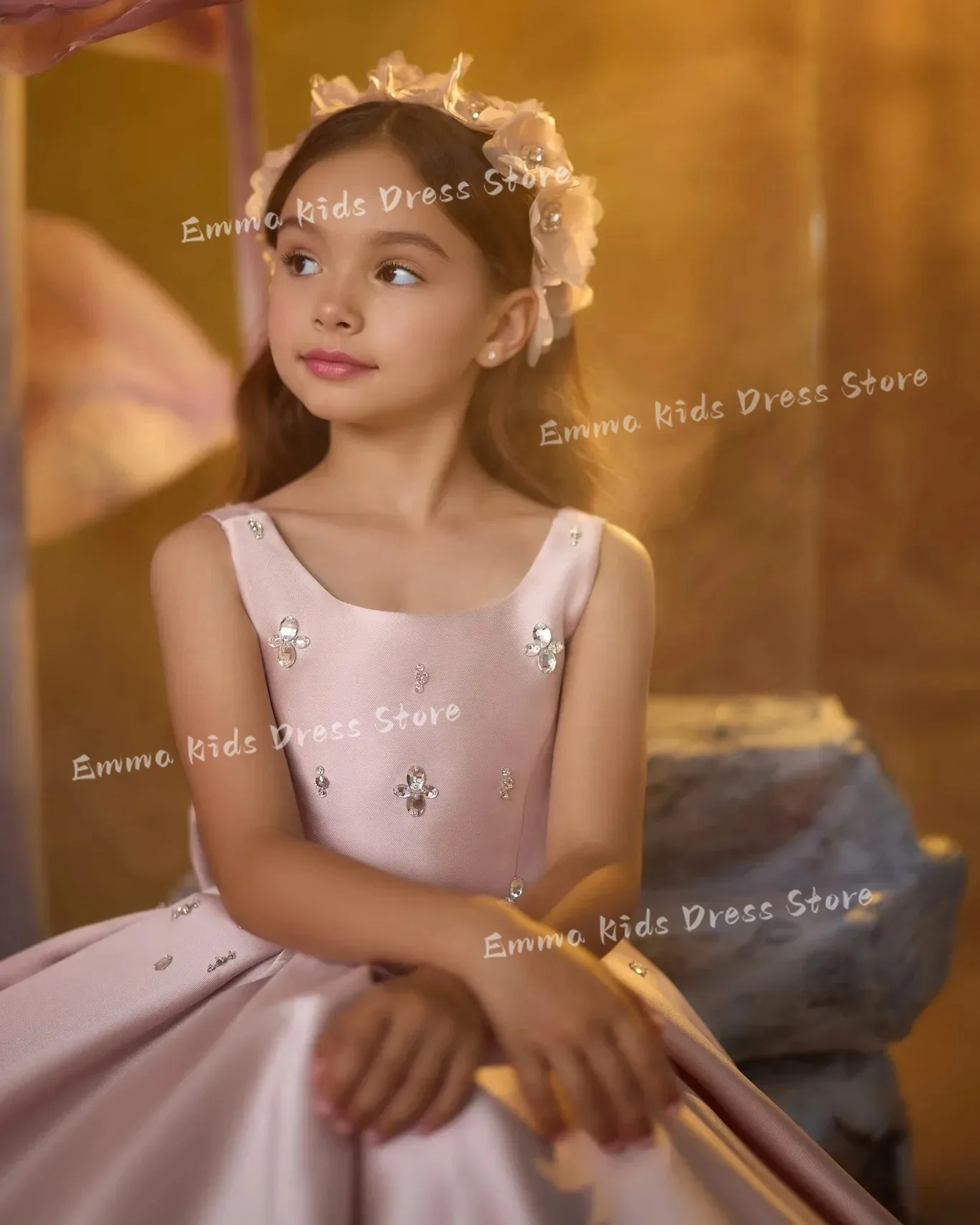 robe-de-soiree-rose-en-satin-pour-fille-avec-nœud-et-cristaux-robe-de-princesse-pour-anniversaire-ou-ceremonie-avec-longue-traine-personnalisable