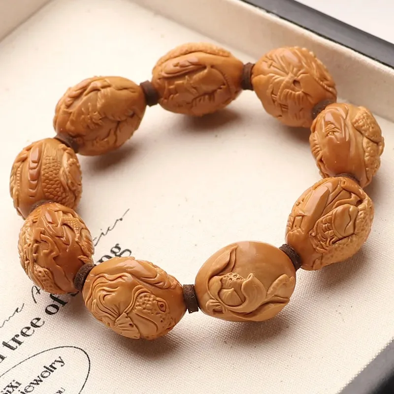 20 مللي متر الجوز على الوجهين تنقش ثمانية كنوز الذهبي جمع الحظ الزيتون هو يده