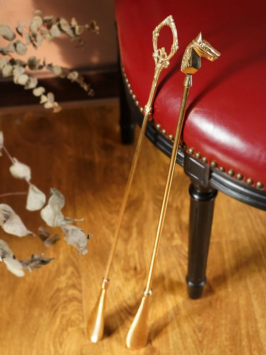 chausse-pied-long-en-bronze-dore-de-luxe-europeen-fait-main-pour-usage-domestique-livraison-gratuite-materiau-metallique-origine-indienne