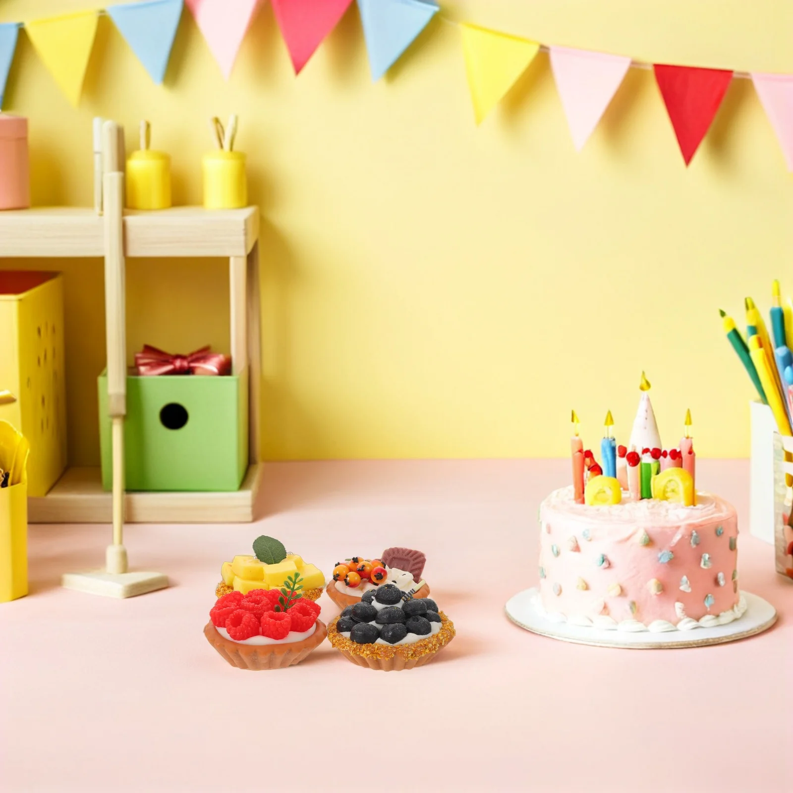 

4Pcs Artificial Egg Tart Realistic Simulation Food Faux Cake Props for Bakery Shop Display Kitchen Party Decor