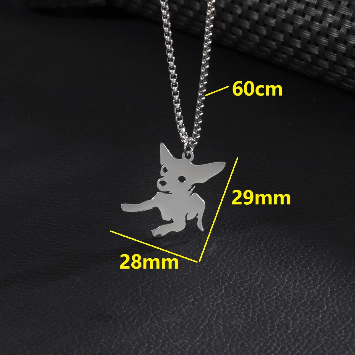 Shuangshuo Cute Chihuahua Dog Pendant Necklace for Women Girls Stainless Steel Silver Color Animal Puppy Dog Jewelry Gift