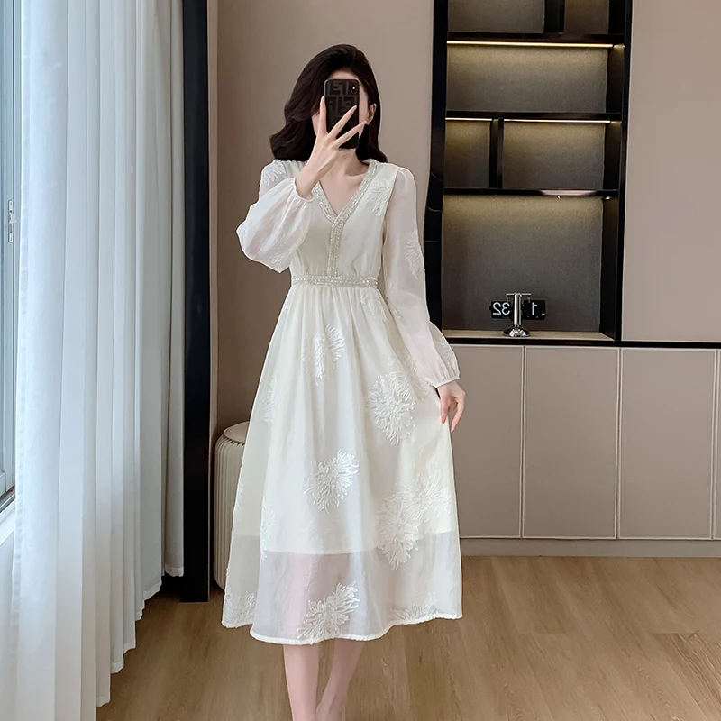 

Elegant Fashion Casual Party Midi Dresses for Women 2024 Summer New Embroidered Flares V-neck Long Sleeve Female Clothing Korean