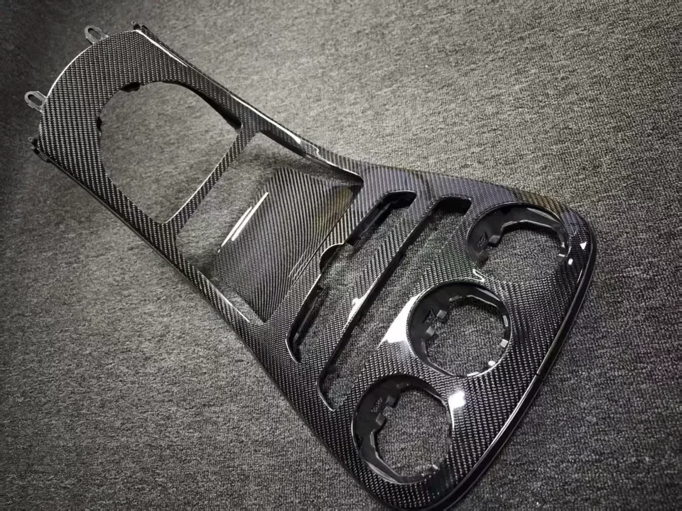 Real Carbon Fiber Glossy Black Lightweight High Strength Car Interior Decoration Cover For C Class W205 GLC X253