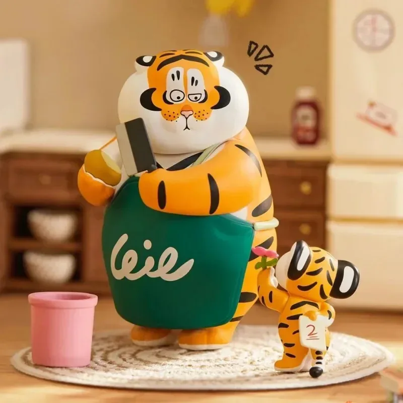 

Предпродажа на 60-дневный новый оригинальный I Am Not Fat Tiger Loving Father Faithful Son V2 Series Blind Box Figures Kawaii Toys Gift
