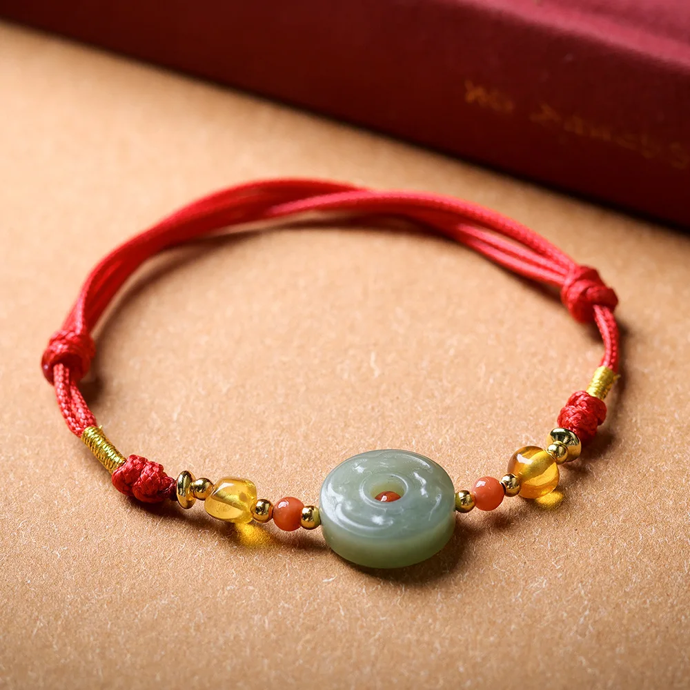 

Браслет из красной веревки с необработанным нефритом и кулоном «Мир», подарок для пары, для снятия негативных энергий Тай Суй, знак зодиака — Год Лошади