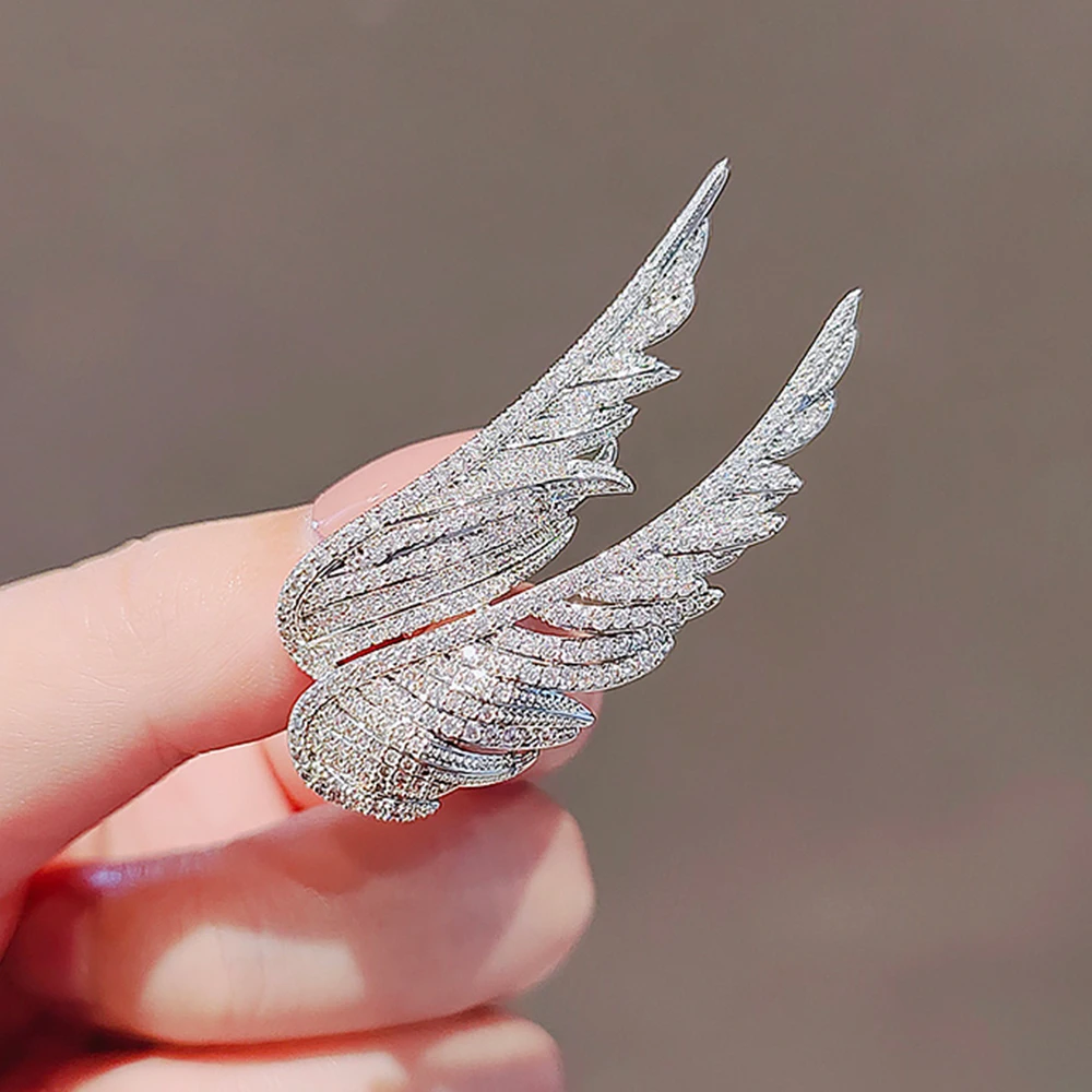 Trendy Rhinestone Angel Wings Brooches For Women Men Suit Dress Feather Lapel Pins Party Jewelry Gifts