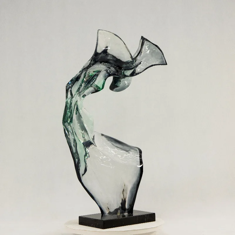 Transparent sculpture ornament light luxury hotel entrance living room TV cabinet modern art decoration resin handicraft draw