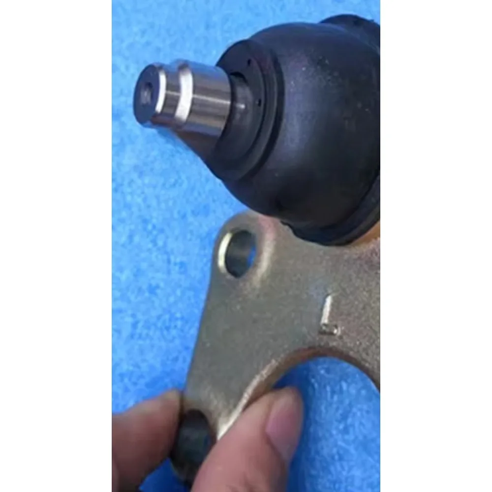 

Lower Arm Ball Head Suspension Ball Head Lower Arm Ball Pin Divided Left Right Genuine ChinaBrand for Chery Karry Youyou Youjin