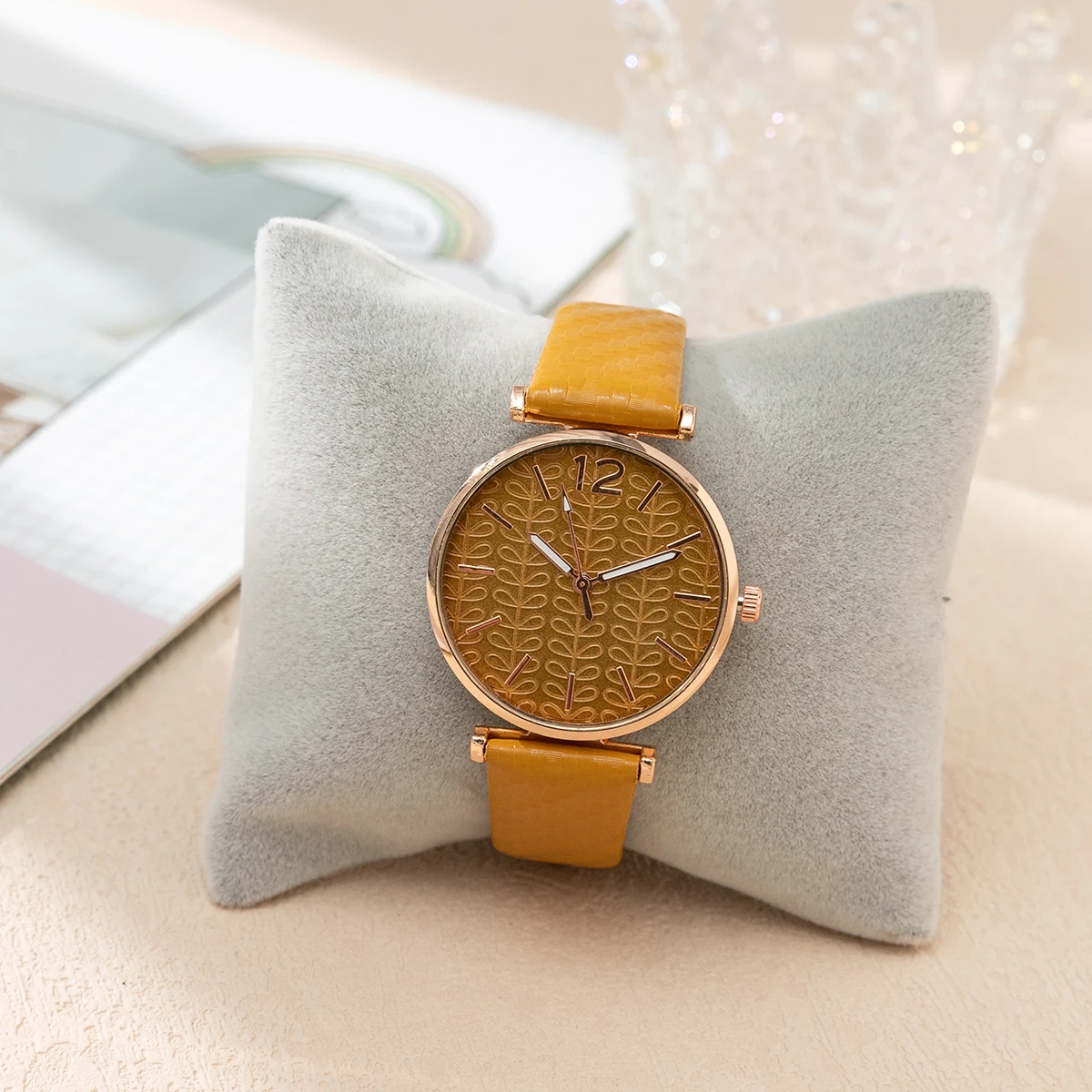 Reloj de mano de moda para mujer Correa de piel Textura de algas Temperamento Reloj de mujer Reloj de cuarzo Reloj de mujer