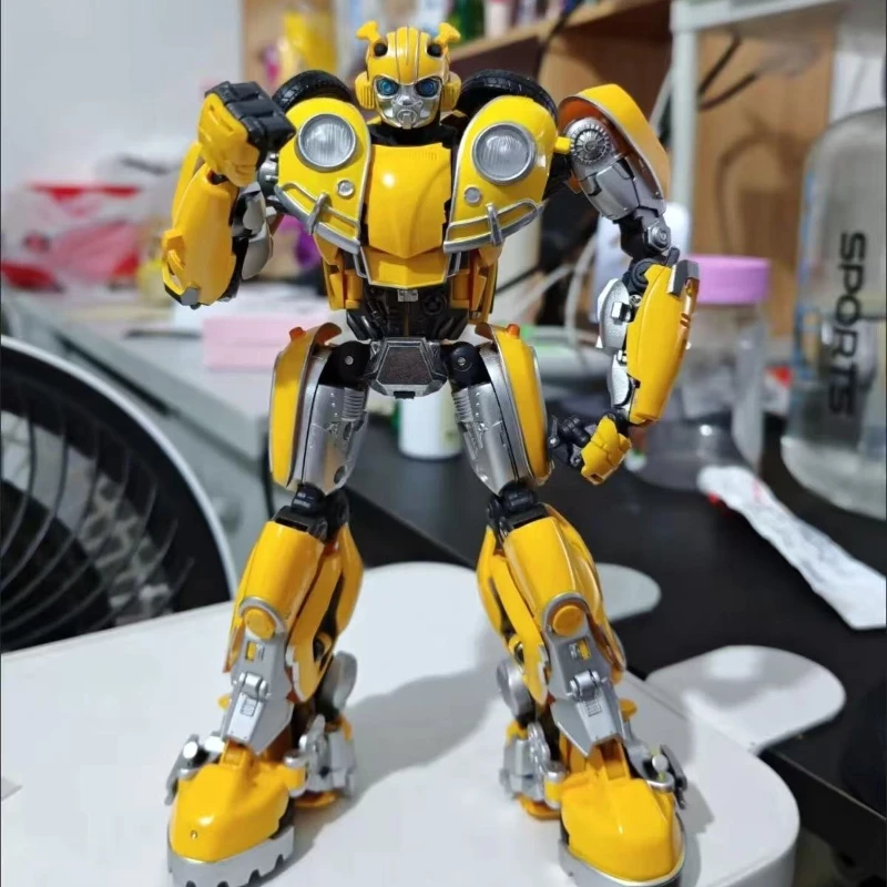 Disponibile Transcraft Giocattolo trasformabile TC-02 Beetle Bumblebee, Film Bumblebee Beetle Car Mode Action Figure Regalo