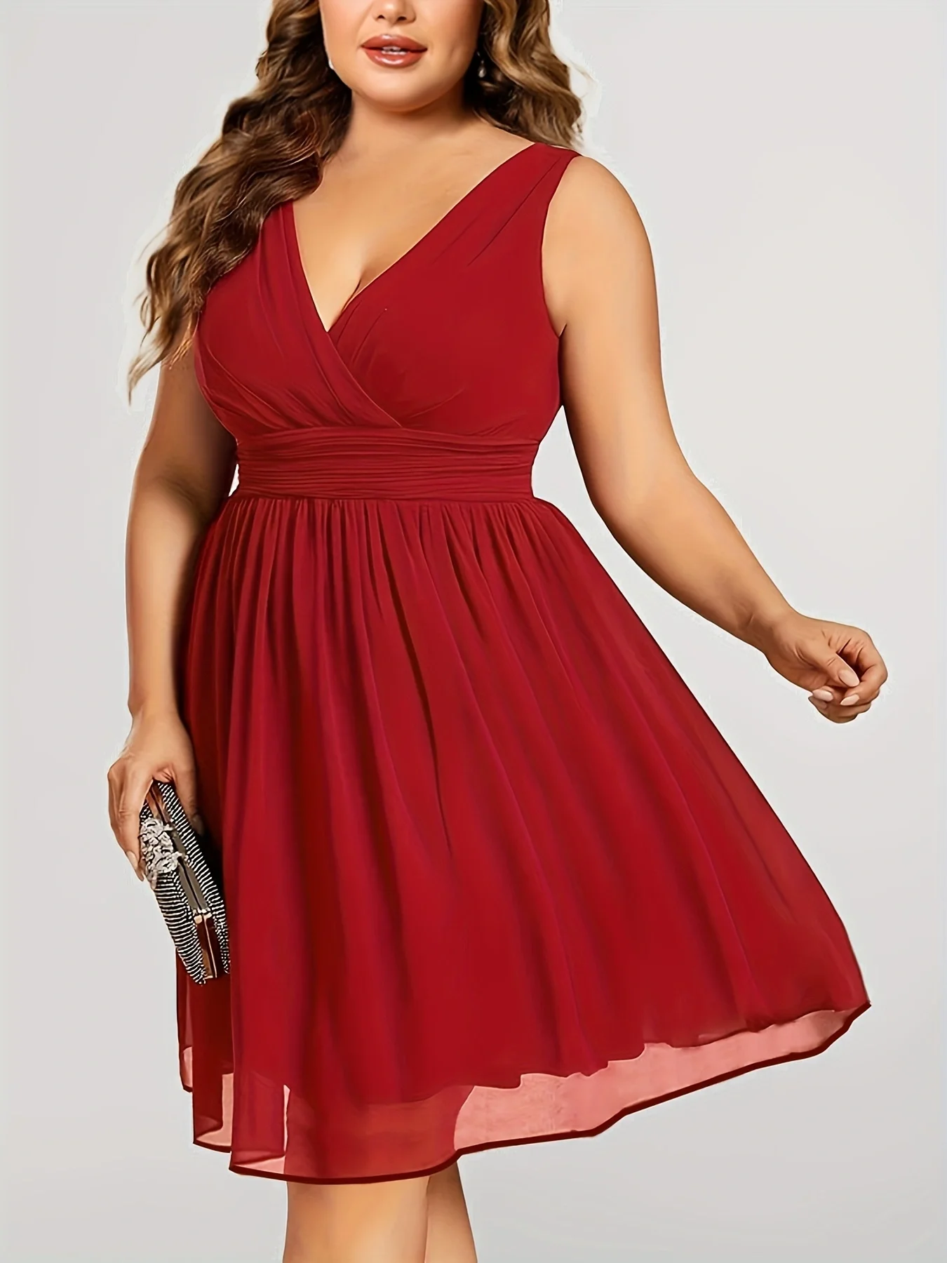 

Plus Size Chiffon Sleeveless V Neck Short Bridesmaid Dress Cocktail Pleated A Line Wedding Party Dresses For Women Summer
