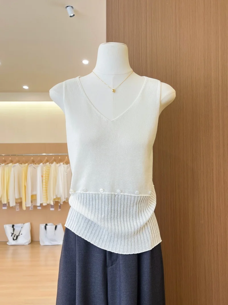 

Korean Style Button up Knitted Vest Women's Summer Design Sleeveless V-Neck Self-Preserved Retro Coin Fashion Top