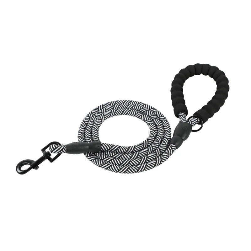 Reflective Nylon Round Dog Leash For Safe Walking And Control_voghion.com