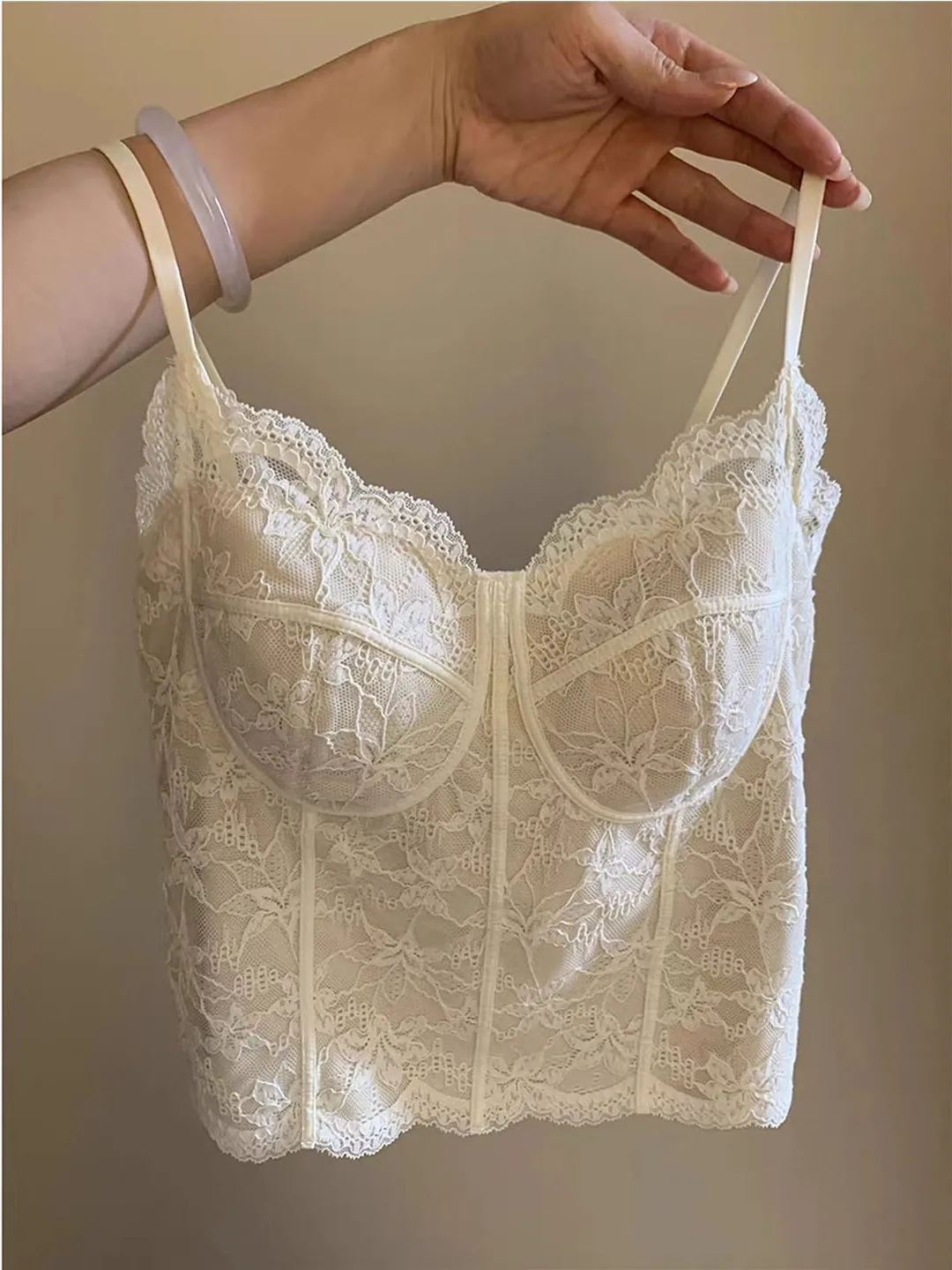 

Unique Exquisite Lace Pure Desire White Strap Vest Women's Underwear Base Small Top with Chest Pad Korean Style Slim Fit