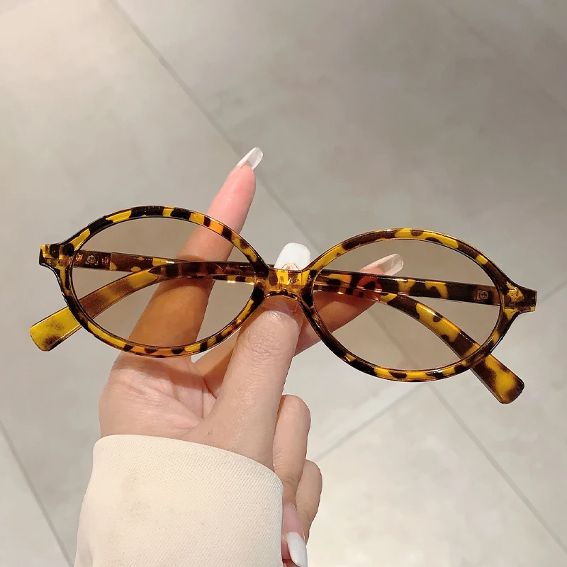 Kammpt Mode Leopard Sonnenschirme Mode ovale Designer Frauen Sonnenbrille Dame Dekoration Sonnenbrille für Reisende fahren