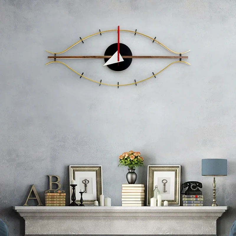 

Большие настенные часы в стиле ретро, скандинавский свет, роскошные ореховые медные бесшумные креативные часы с глазами, декоративные часы для гостиной, спальни, офиса