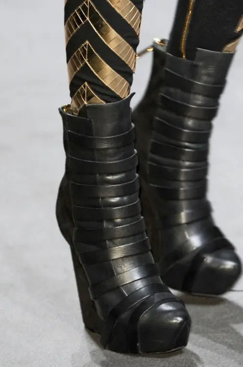 مثير أسود/أحمر جلد أسافين حذاء برقبة للركبة 2025 شتاء جديد في منصة سوبر عالية الكعب سستة حذاء بوت بطول الكاحل تصميم أحذية الحفلات #4