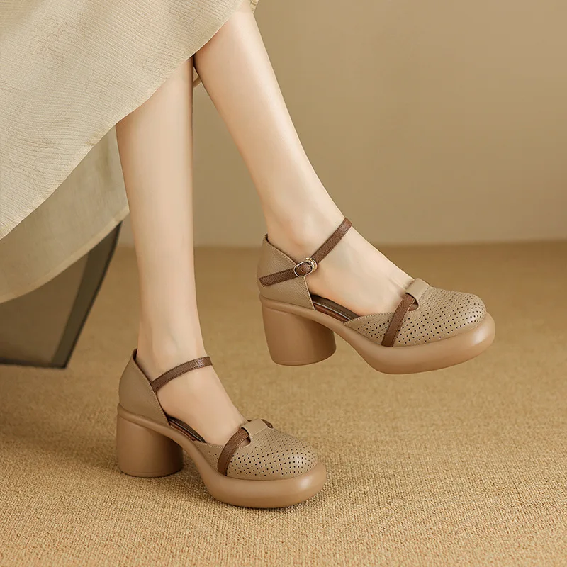 High Heels Waterproof Platform Does Not Tire The Feet of Women Summer with A Skirt with A Thick Sole Hollow Sandal