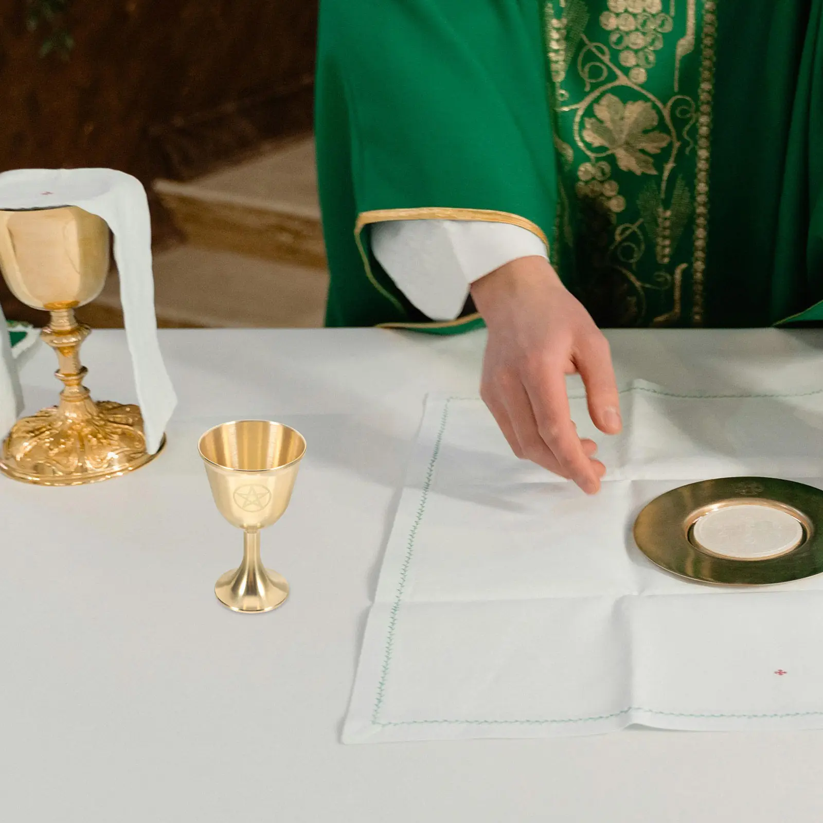 Pentagram Brass Goblet Large Vintage Pentacle Wine Cup for Tarot Astrology Rituals Altar Ceremony Mystic Pagan Drinking Vessel