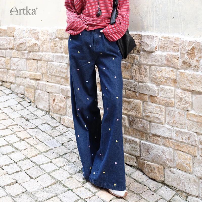 ARTKA 2025 Autumn New Women Jeans Fashion Casual High Waist Straight Embroidery Jeans Loose Wide Leg Washed Denim Pants KN32057Q