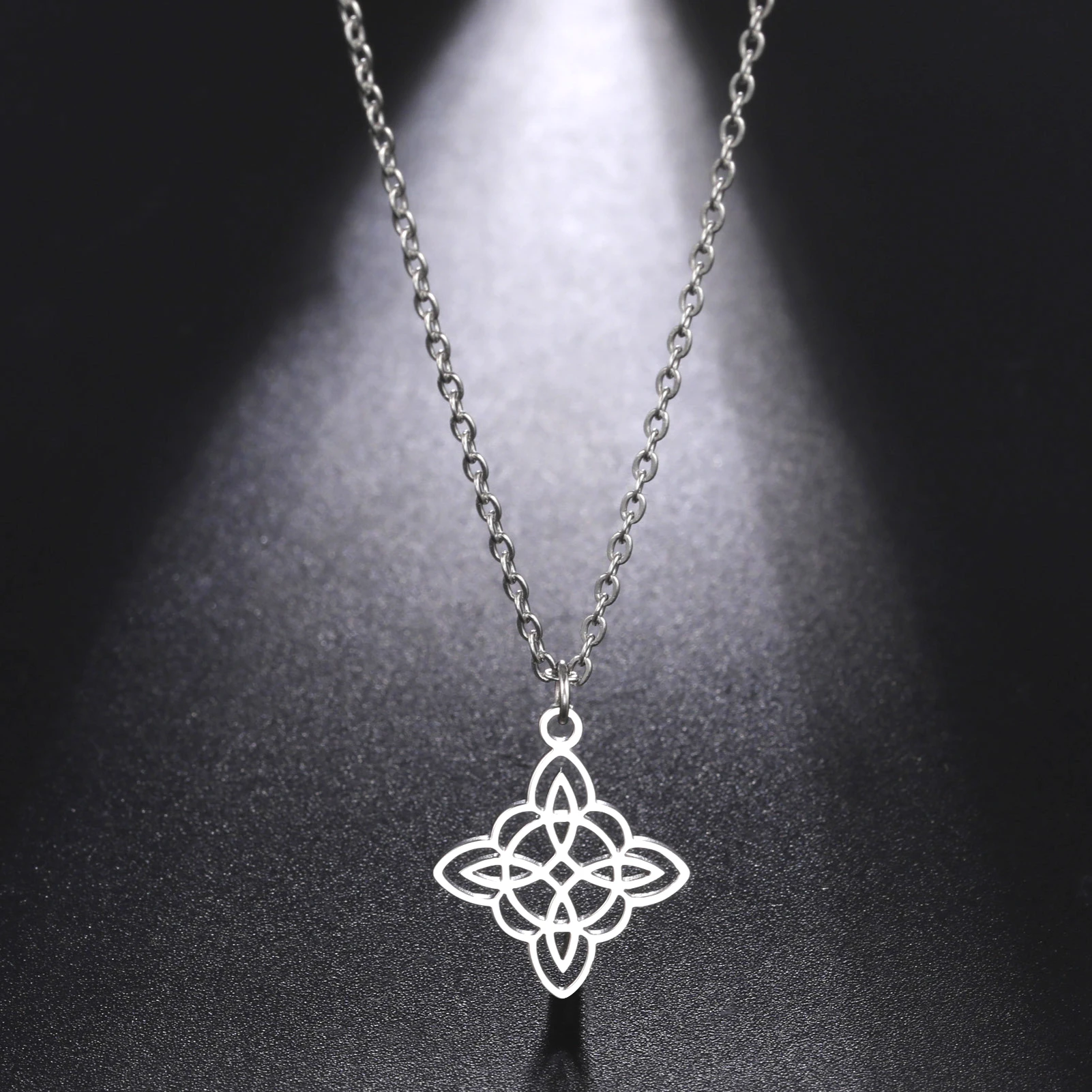 Teamer Vintage Witch Knot Stainless Steel Necklace for Women Irish Celtic Knot Pendant Witchcraft Amulet Jewelry Valentine's Day