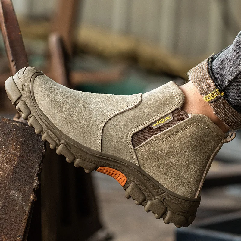 Waterproof Work Boots Safety Composite Toe Shoes Men Anti-smash Anti-puncture Safety Shoes Anti-scald Welding Shoes Protective