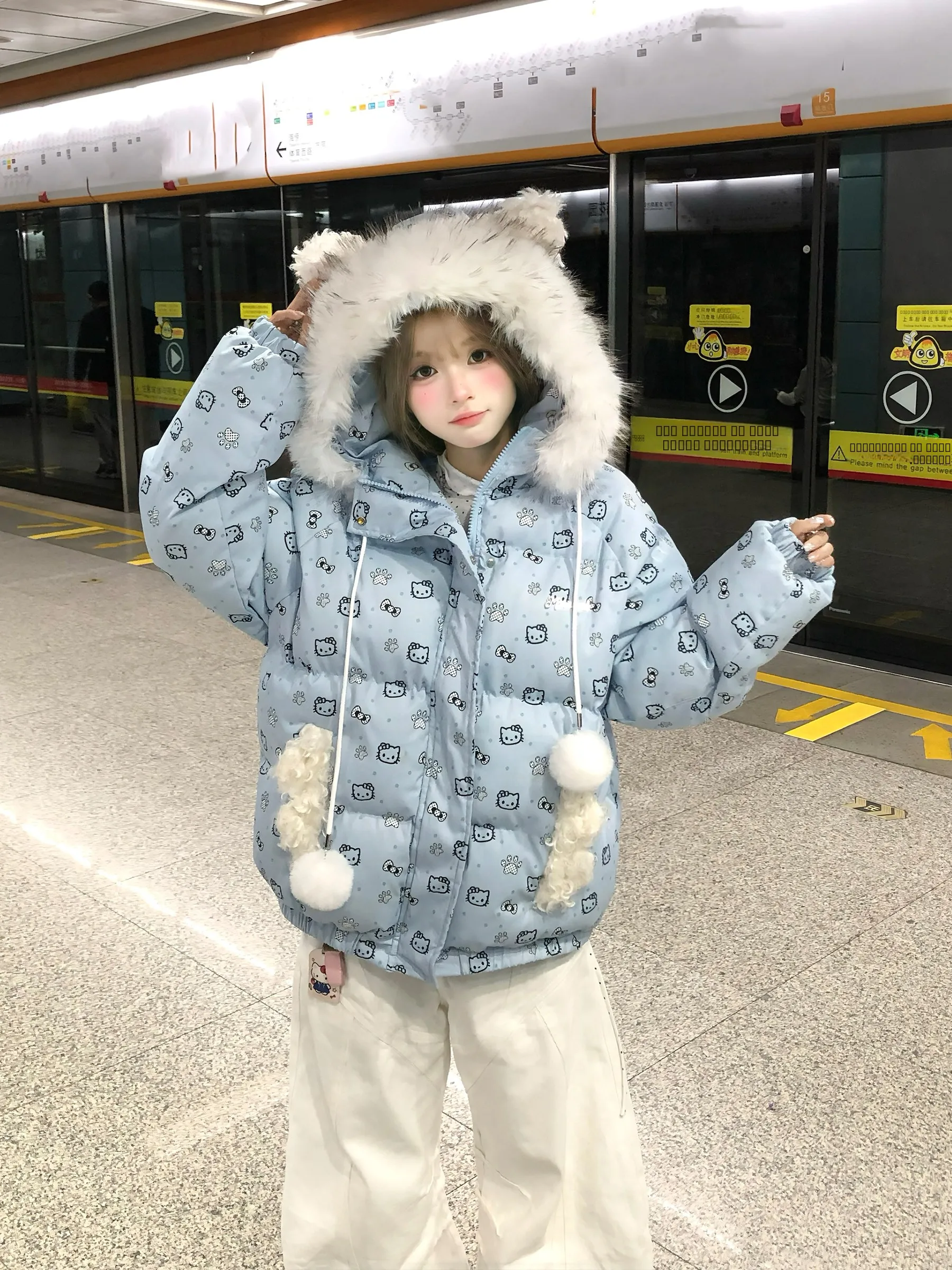 

Женская осенне-зимняя куртка-худи из хлопка с принтом, оригинальный мультяшный дизайн, милый женский стиль, модное пальто