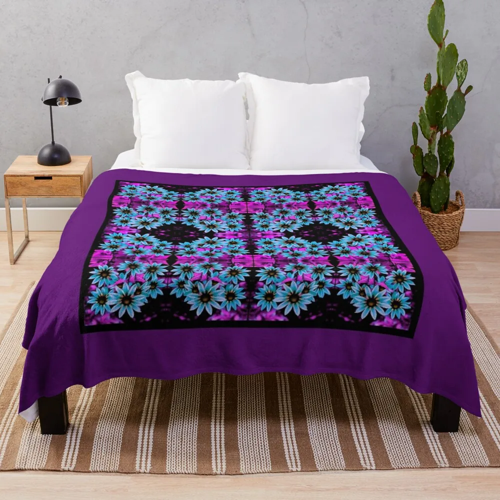 Il giardino segreto di MD-DELLAMORTE Throw Blanket Decorative Throw Stuffeds valentine gift ideas Designers Blankets