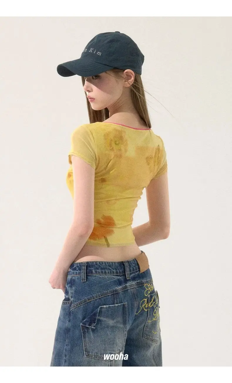 American Hot Girl T Shirt Women 2026 Summer New Big U Neck Contrast Lace Print Slim Short Sleeve Dopamine Color Top