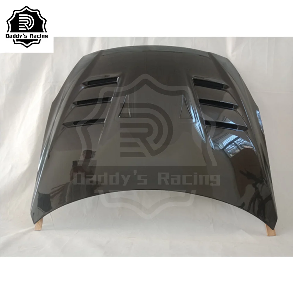 Carbon Fiber Front Hood Engine Bonnet Fit For 2017-2020 R35 GTR TS Style Car Automotive Exterior Decoration