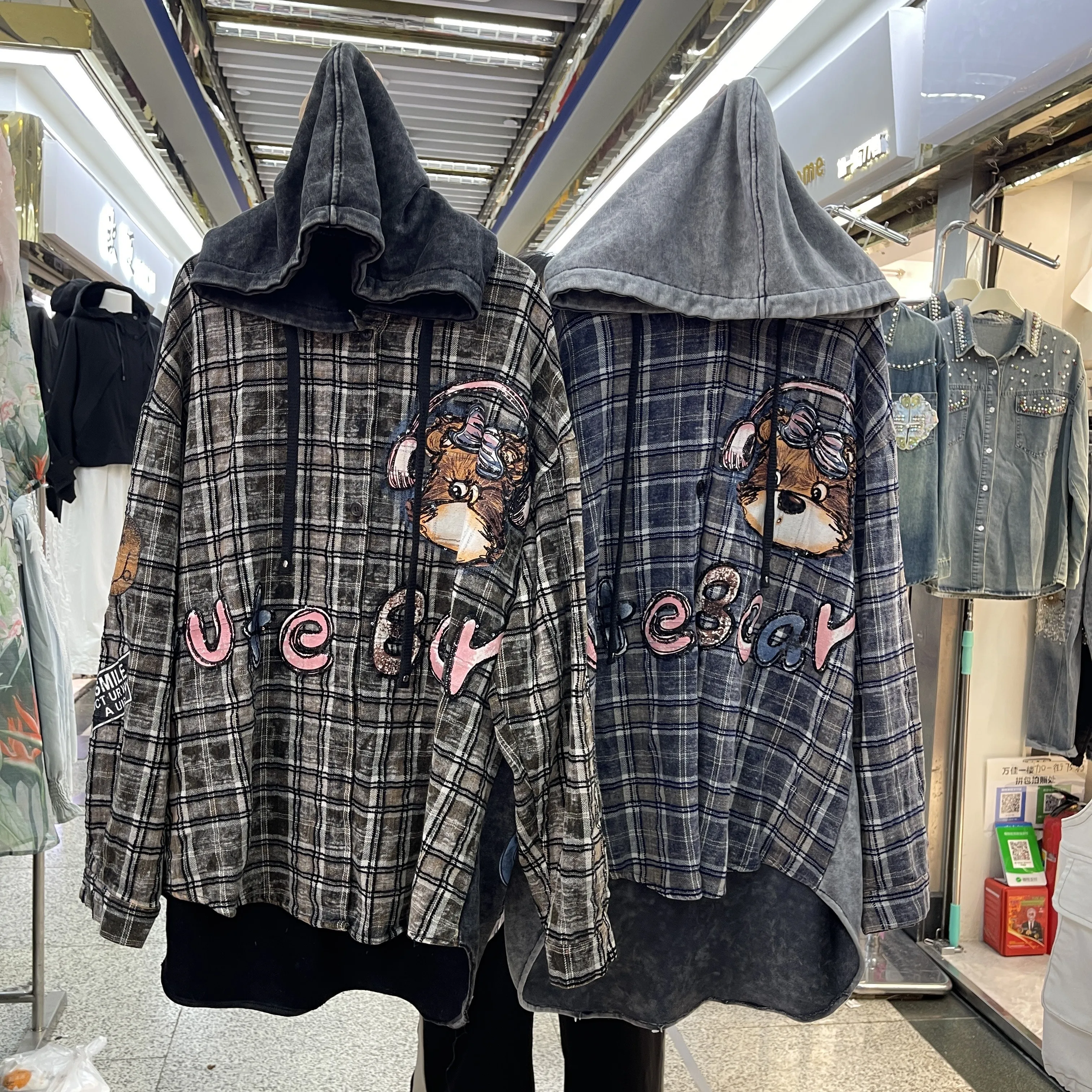 European Style Printed Sequin Jacket women 2025 Autumn New Loose Mid-Length Large Plaid Cartoon Long Sleeve Shirt for Women