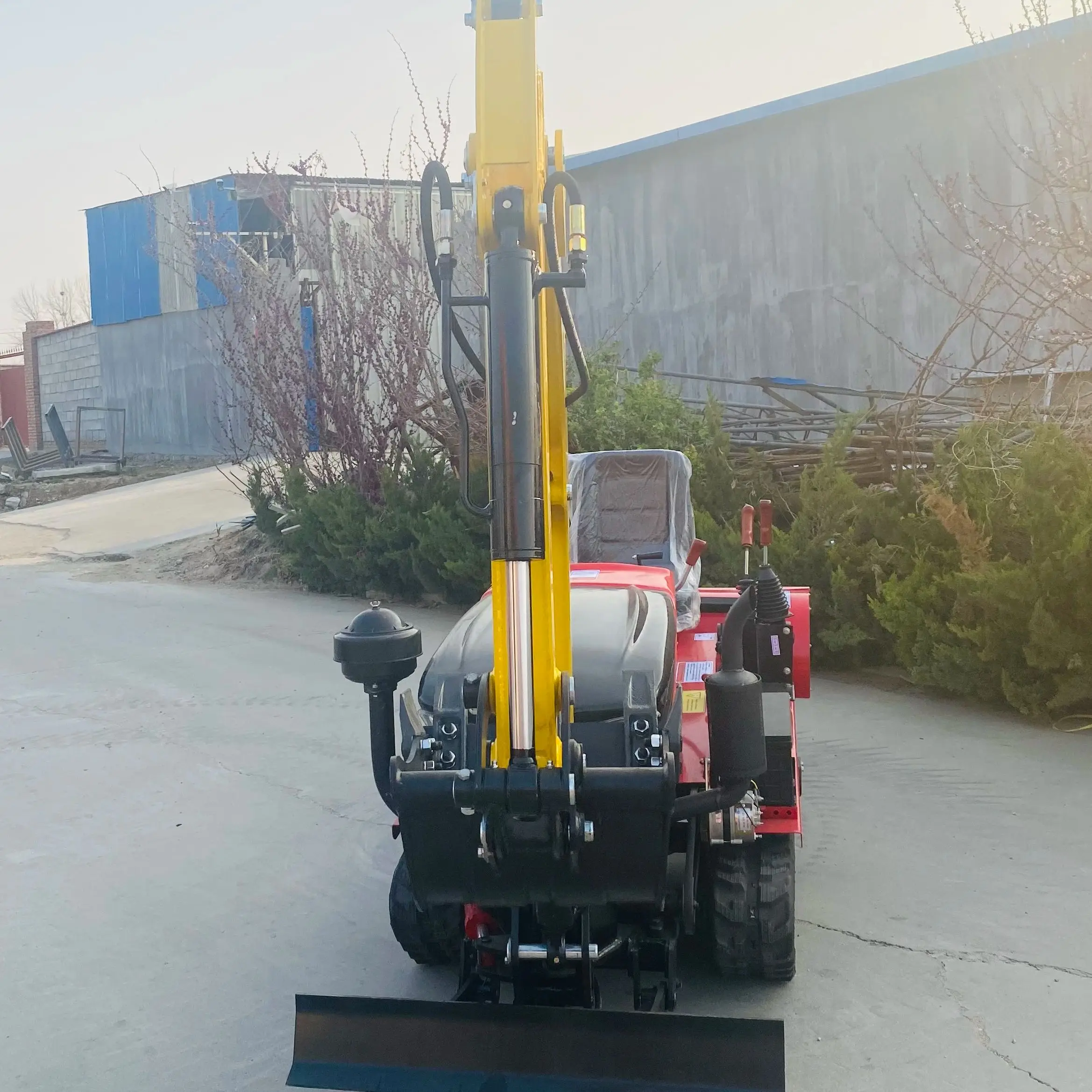 

Customized Crawler Diesel Micro Tiller 35HP Dry Land Farming Machine Paddy Field Ploughing Equipment