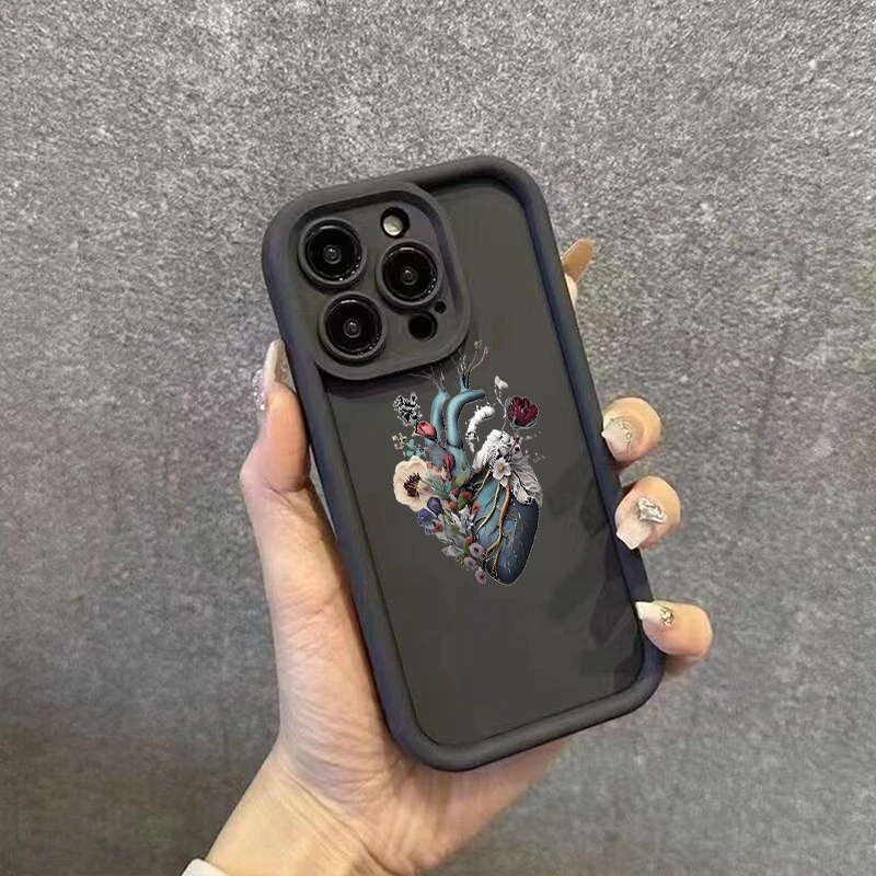 Рисунок 3 - Красочный чехол для телефона с