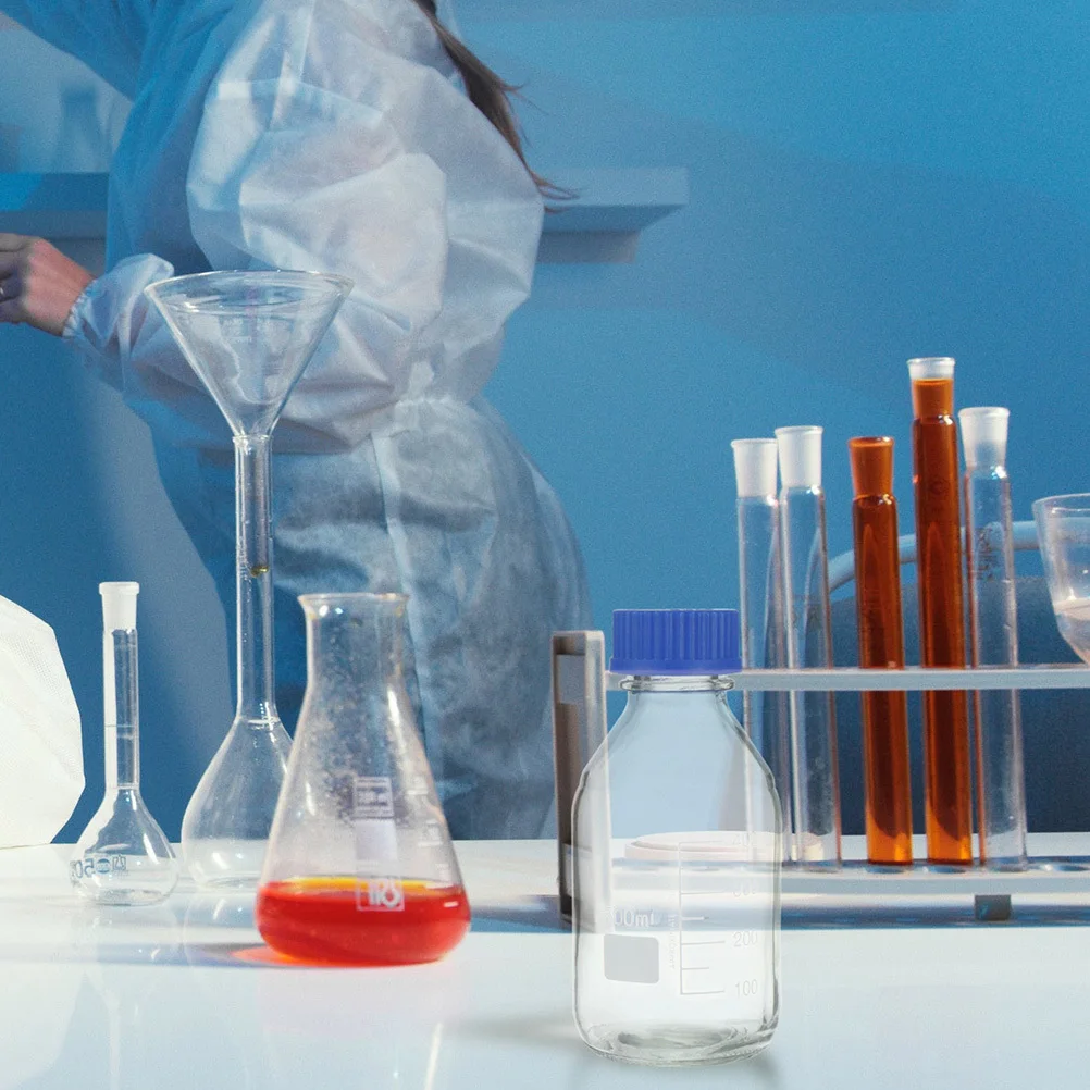 

1Pcs Reagent Bottle 500ml Glass Chemical Sample Storage Sealing Laboratory Bottle Calibrated for Education Research