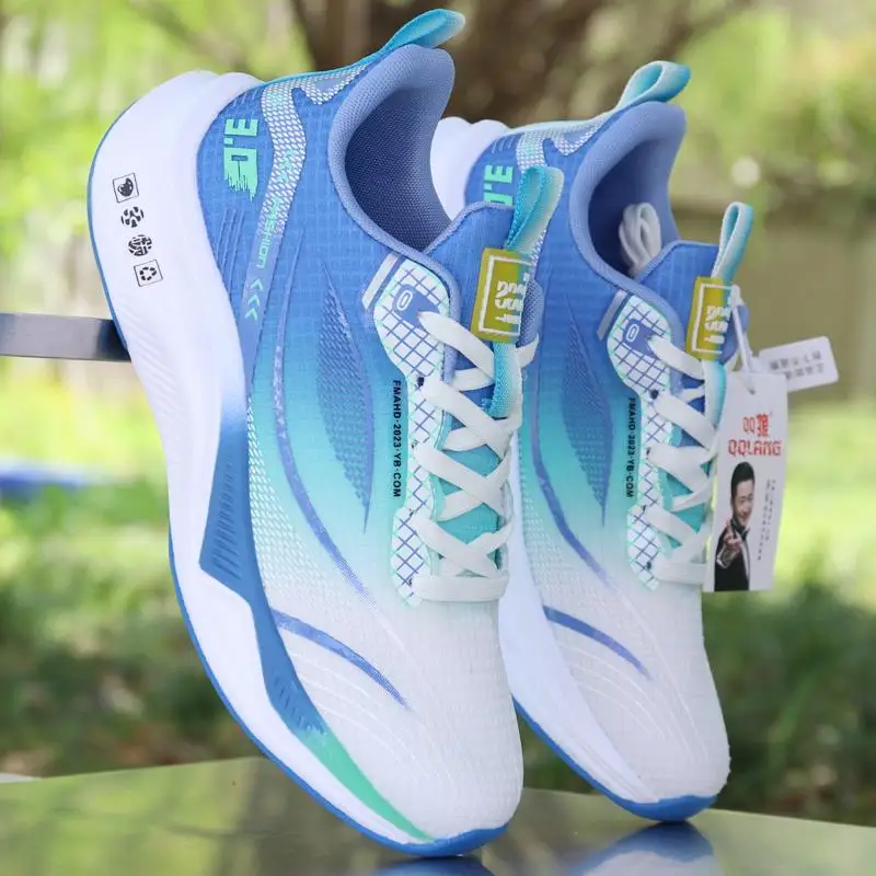 

Lightweight Breathable Running Shoes Men's Spring Shock Absorption Elastic Sports Shoes Trendy Soft Bottom Casual Shoes