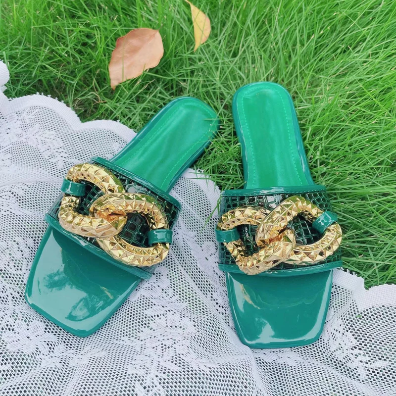 New Arrivals Designer Wholesale Summer Chain Women's Flat Slippers And Bag Set Beach Ladies Platform Sandals Matching Purse Set
