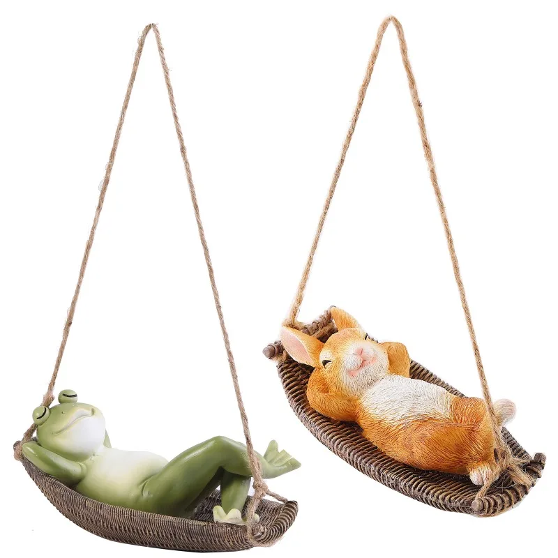 

Simulated Animal Outdoor Courtyard Decoration Cute and Fun Garden Decoration Frog Easter Rabbit Cradle Pendant