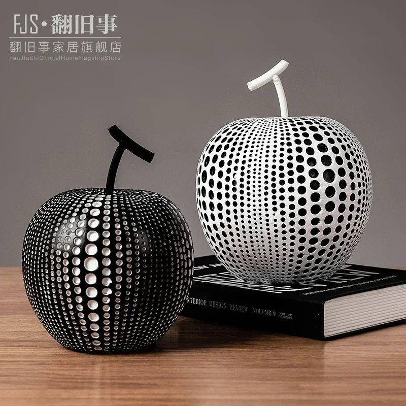 Fruit Abstract Statue Ornaments Simple Room Decor White Black Apple Pear Resin Figurine Desk Adornment Home Decoration Modern