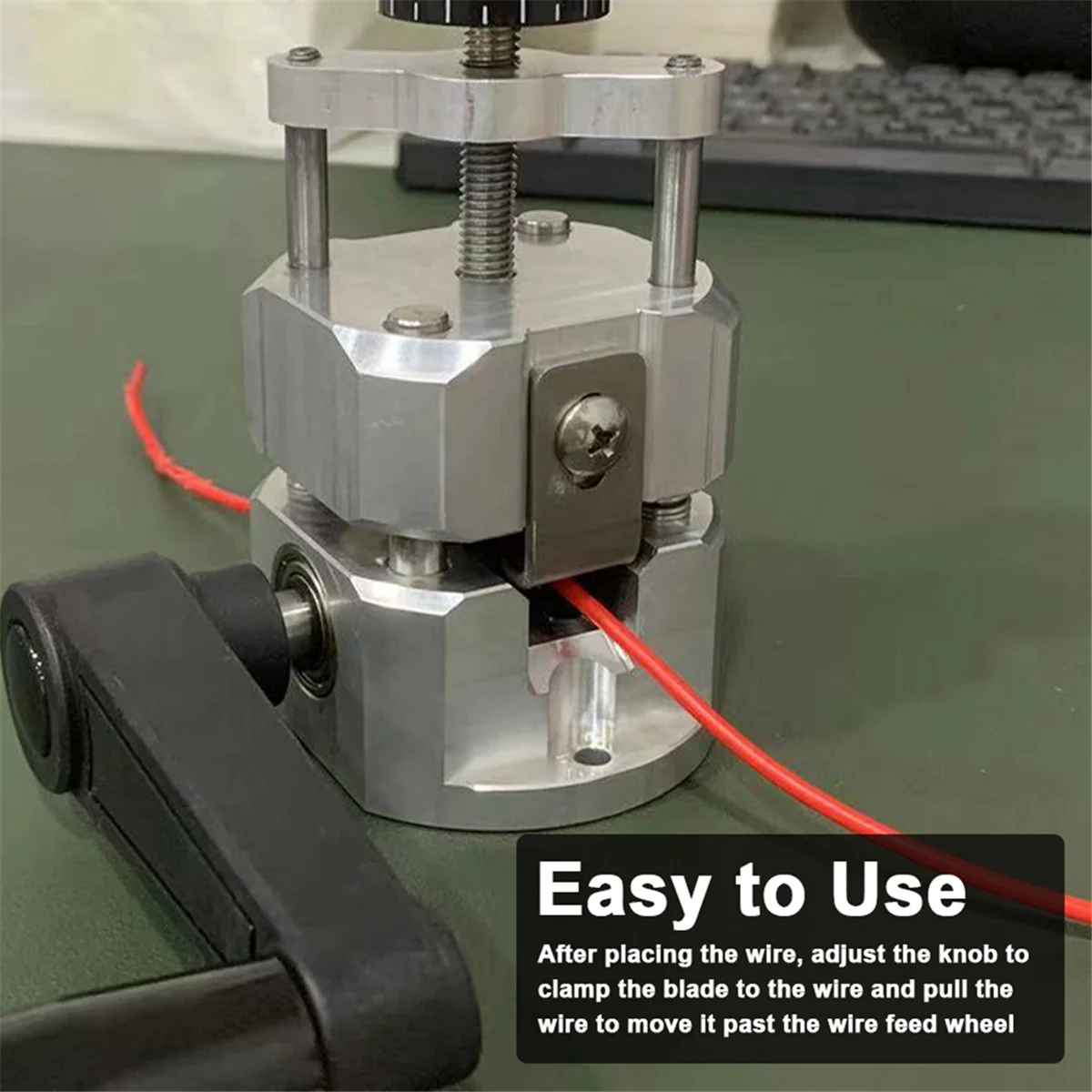 

NEW_Portable Wire Stripper Aluminum Alloy Manual Wire Stripping Tool