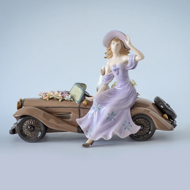 Elegant Noble Lady with Vintage Car Porcelain Figurine Classic European Style Ceramic Sculpture Home Living Room Decor Ornament