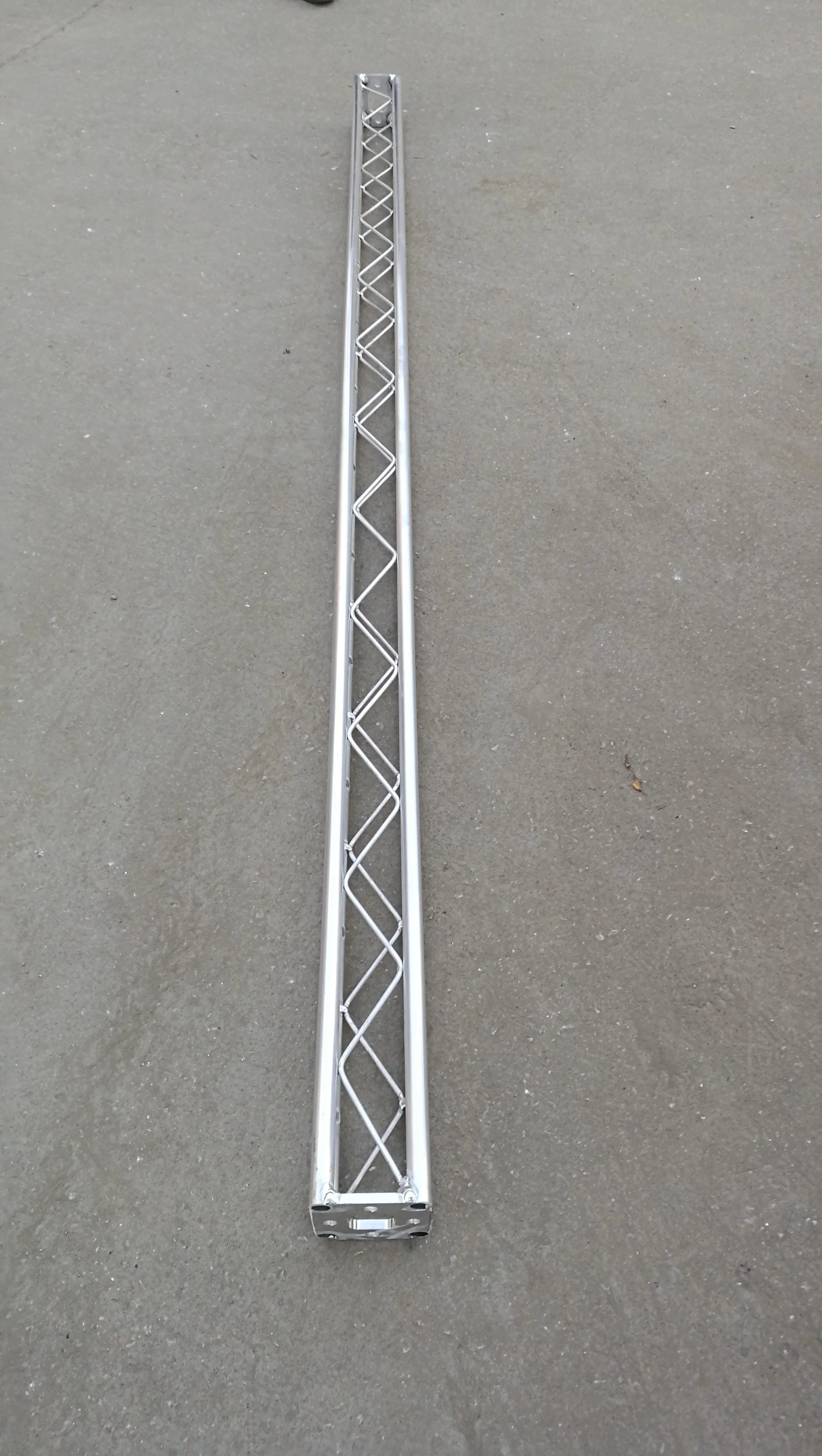 Aluminum Bolt 100*100mm Easy Install Wedding Stage Light Weight Truss Small Decoration Stage Lighting Truss