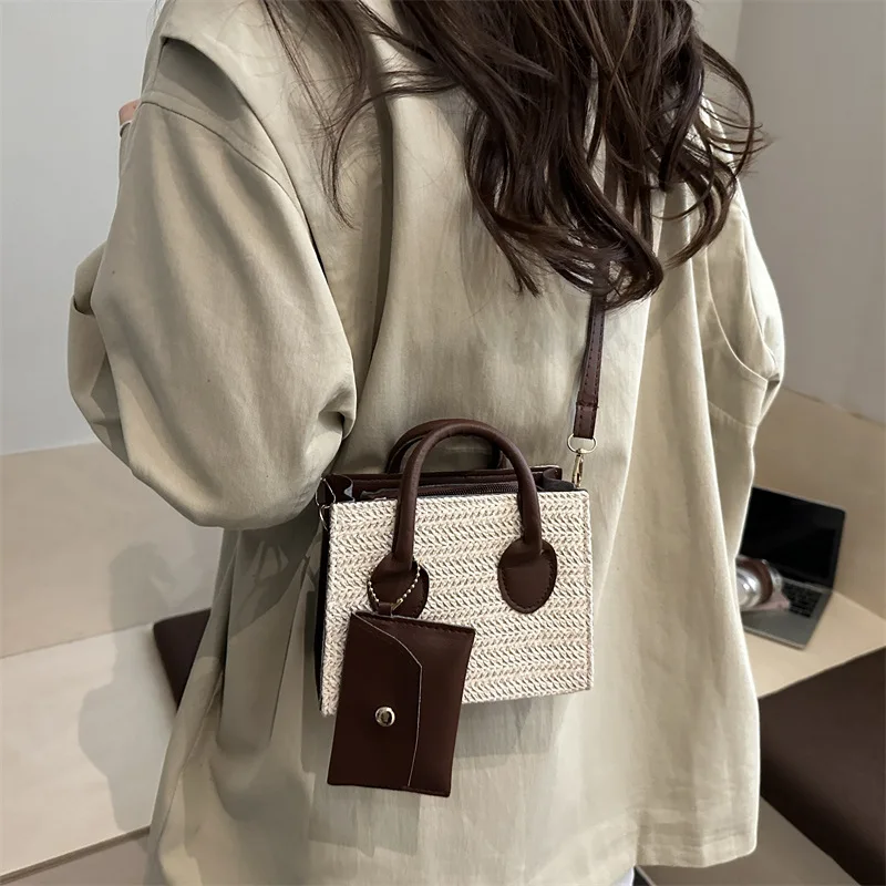 

Шикарная квадратная сумка 2025 года, минималистичный женский кошелек с верхней ручкой, модная сумка через плечо, повседневная текстурированная сумка-тоут «день-ночь»