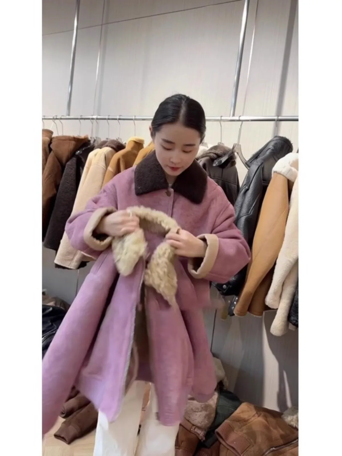 Coreano sle roxo fce forrado pele jaet feminino inverno 2024 novo tamanho pequeno super bonito integrado couro e casaco de pele