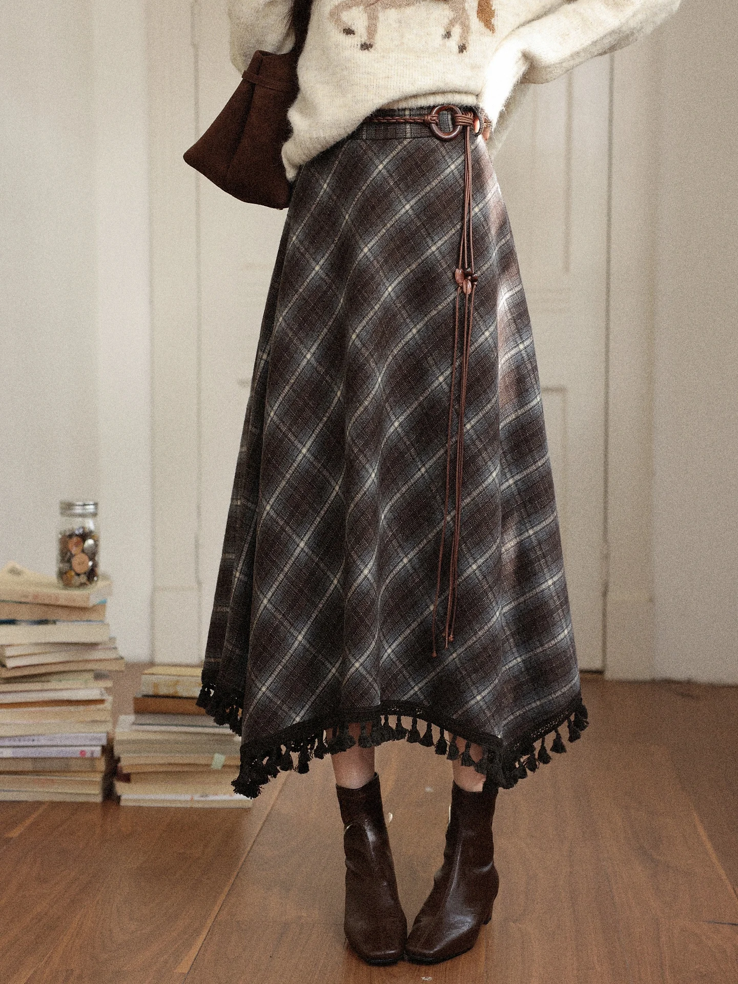 

South Deer Gallery Girls Irregular Plaid Tassel Waist f Skirt Women's Winter Small Design Sense Waist Inward Long Skirt