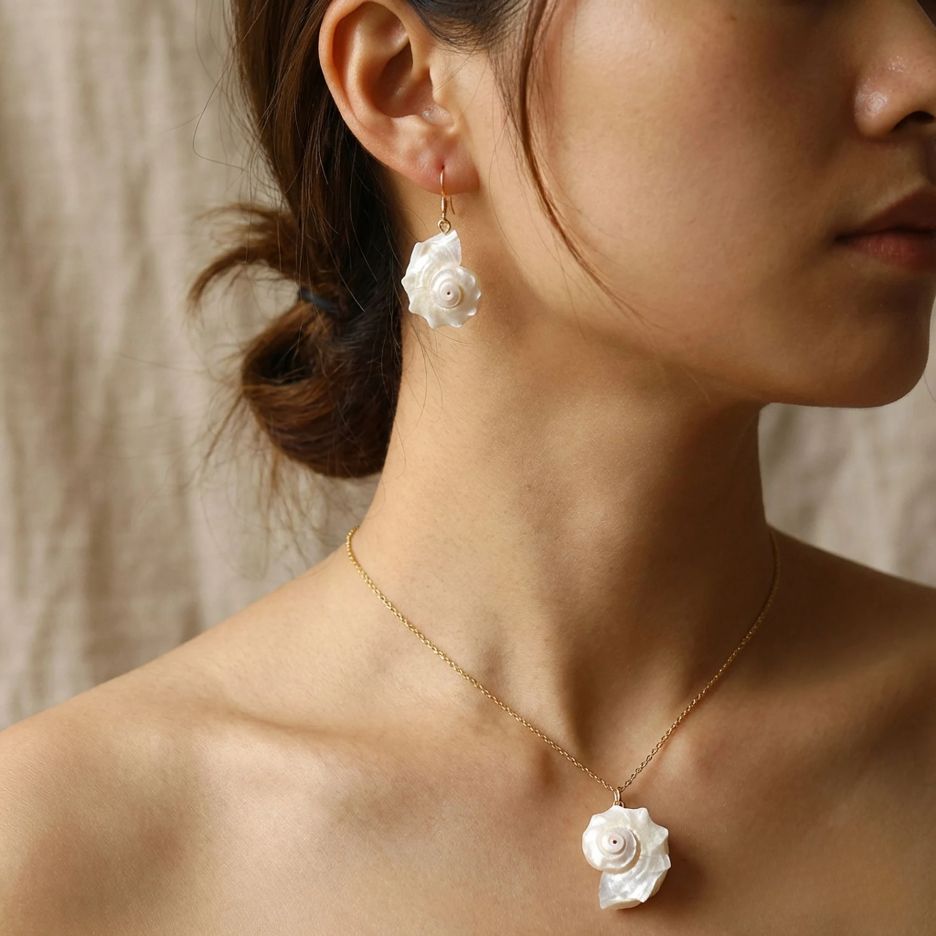 

Natural Spiral Seashell Pendant, Gold Plated Real Shell Charm for DIY Jewelry Making Necklace