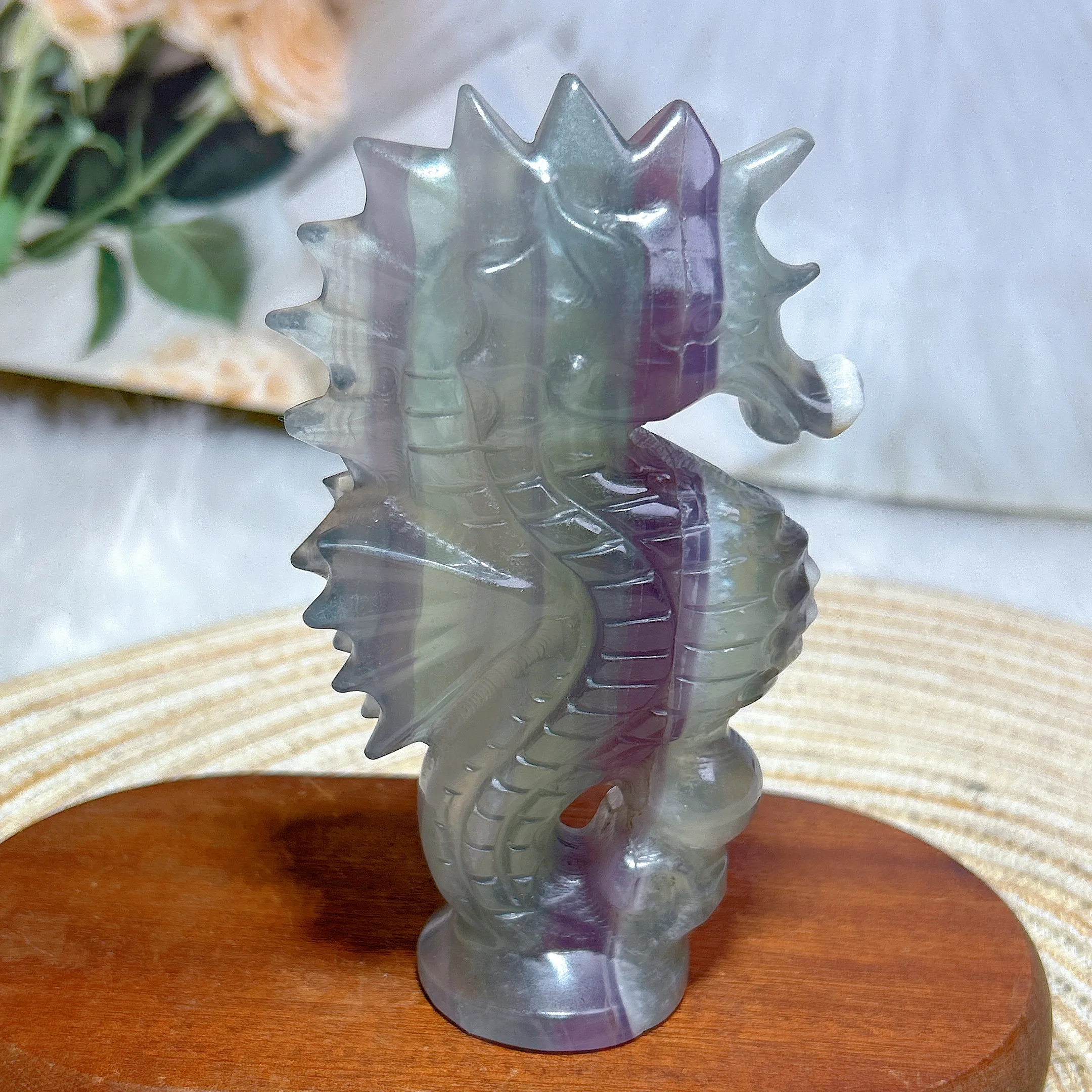 

High Quality Healing Natural Crystals Lavender Fluorite Seahurse Carving Gemstones mediation Room Decor Home Decorations Gift